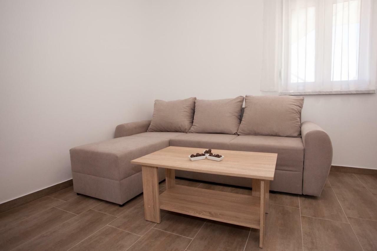 Apartments Mia 4&5 บาชกาโวดา ภายนอก รูปภาพ