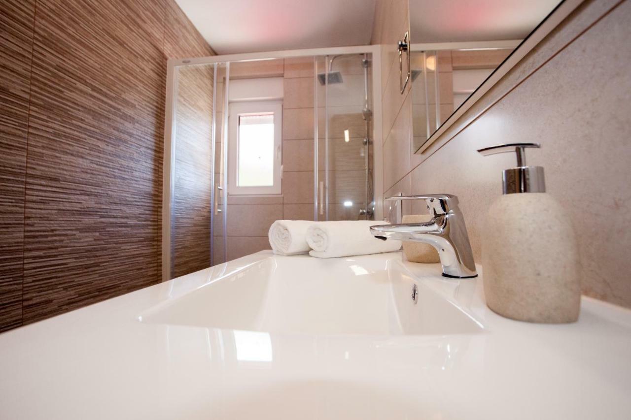 Apartments Mia 4&5 บาชกาโวดา ภายนอก รูปภาพ